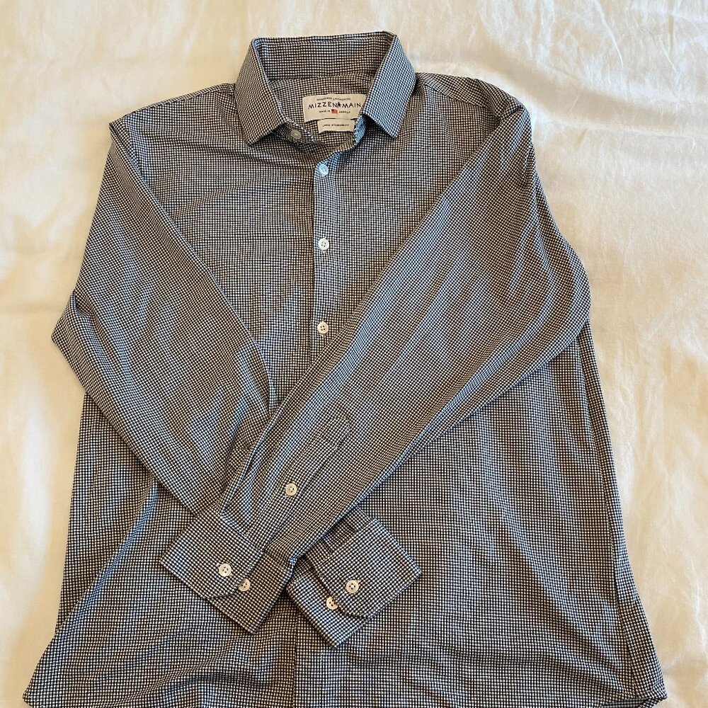 Mizzen+Main Button Up Dress Shirt Large Standard Fit